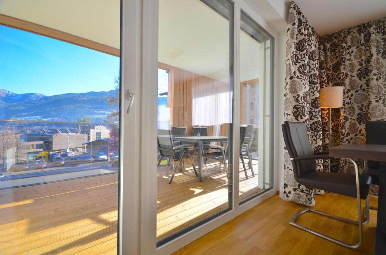 Alpin & Seeresort Top 10 - By Alpen Apartments Zell am See Bagian luar foto